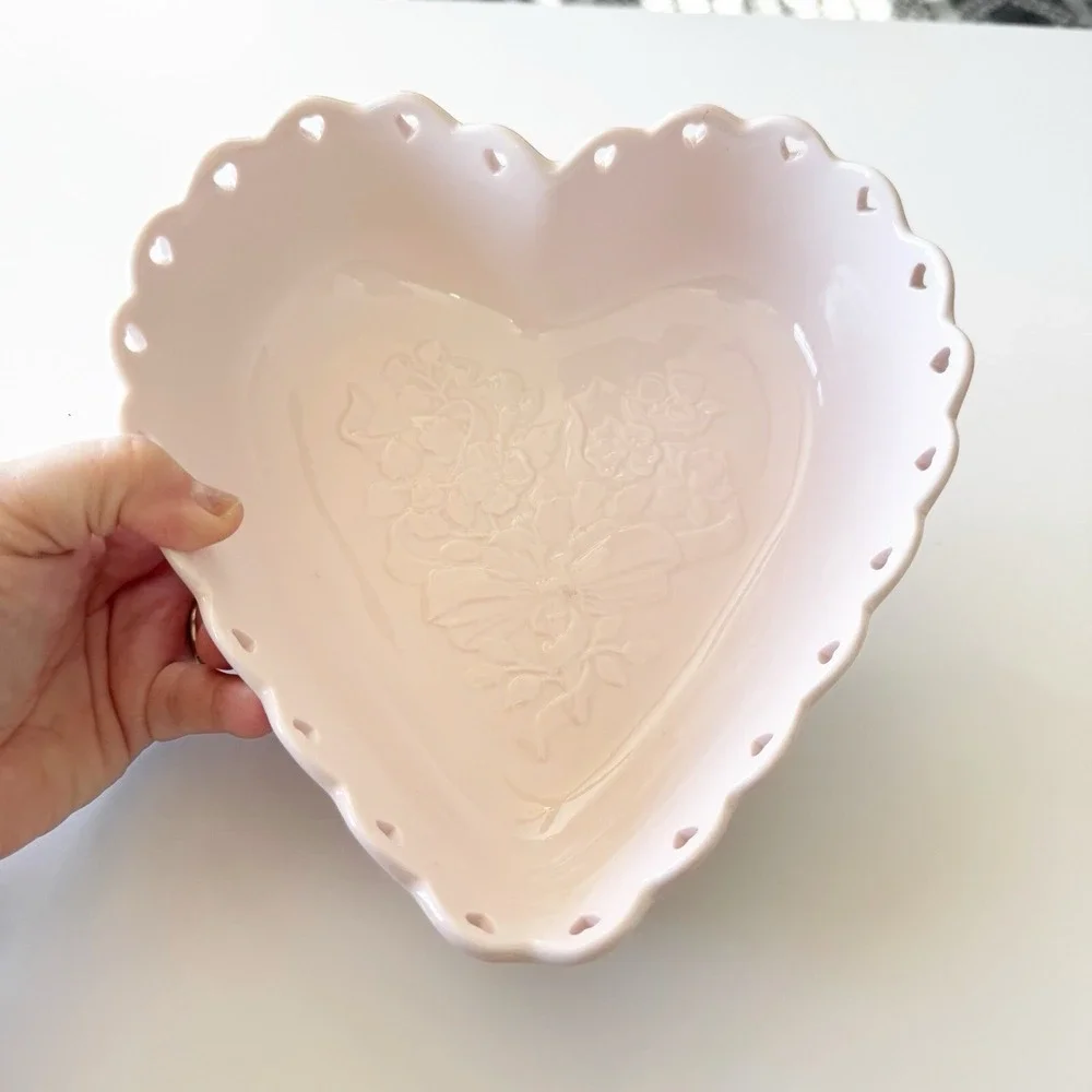 Longaberger 2005 Sweetest Heart PINK Heart Shape Bowl Dish And Candle Plate Read